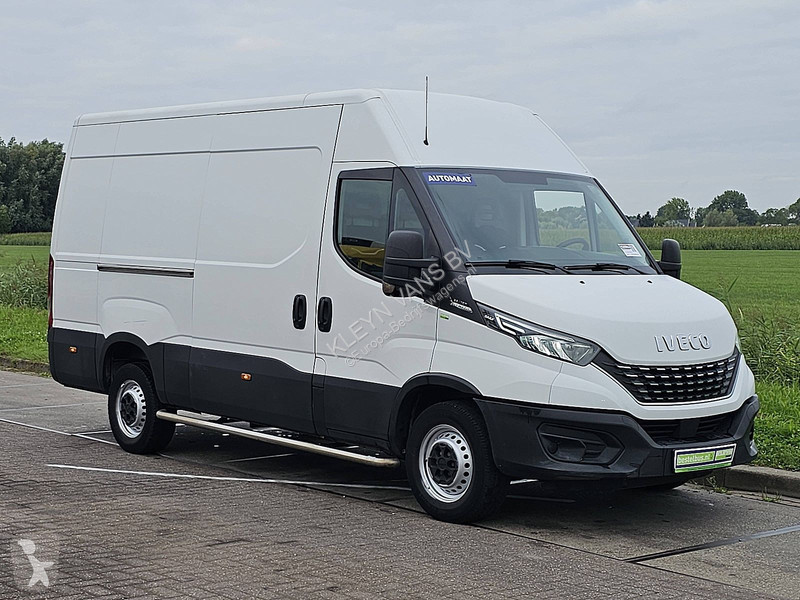 Véhicule utilitaire Iveco 35S16 ac automaat EURO6