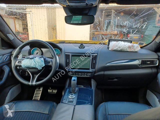 Furgoneta Maserati 3.8 V8 Bi-Turbo 580 MC...