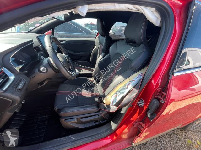 Véhicule utilitaire Renault 1.6 e-Tech 140 RS...