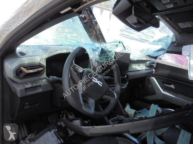 Nyttofordon Dacia III 1.6 Hybride 140 2WD...