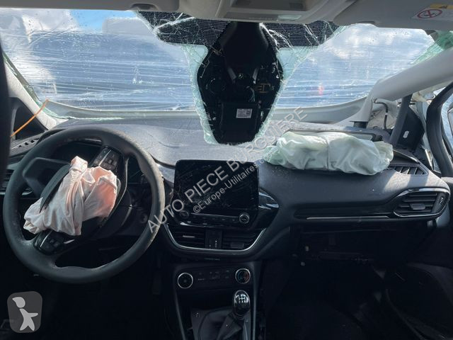 Užitkové vozidlo Ford Fiesta 1,1 Cool & /...