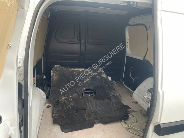 Furgoneta Nissan Electrique 69 / GK615