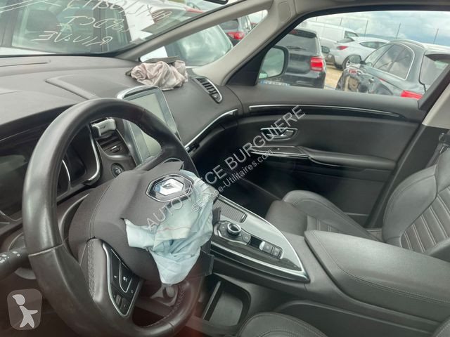 Veículo utilitário Renault IV 2.0 BlueDCi 160...