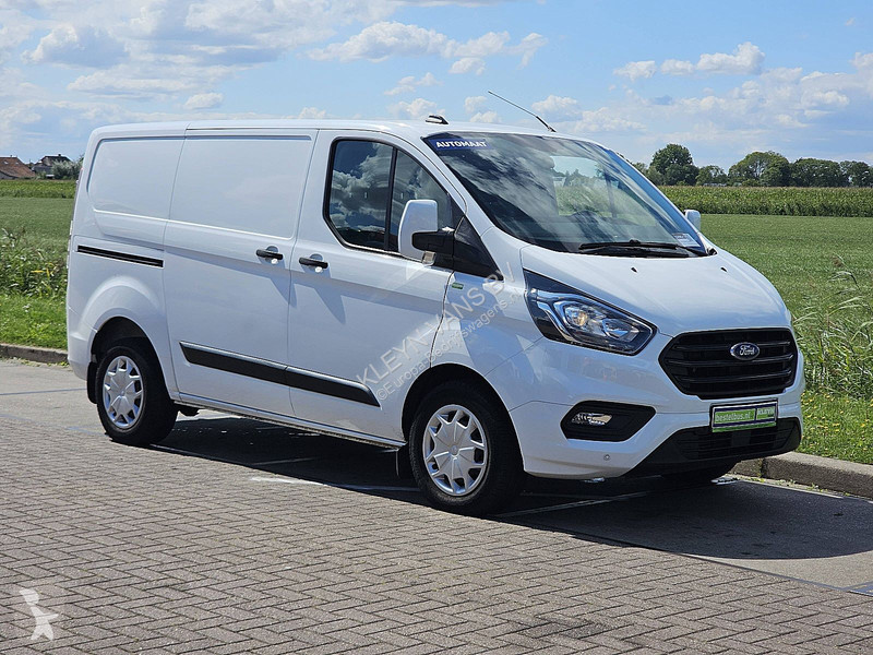 Véhicule utilitaire Ford 2.0 L1 Navi Automaat AC!