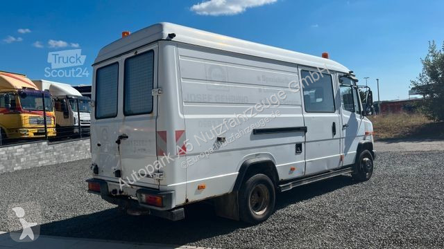 Furgoneta Mercedes 616 D Werkstattwagen...