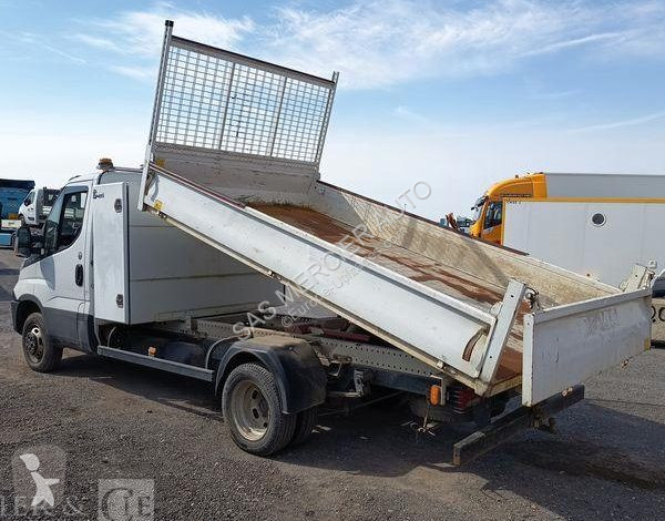 Véhicule utilitaire Iveco
