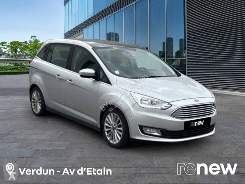 Autoutilitară Ford Grand C-MAX 1.0 EcoBoost 125...