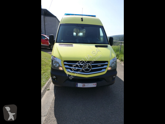 Véhicule utilitaire Mercedes