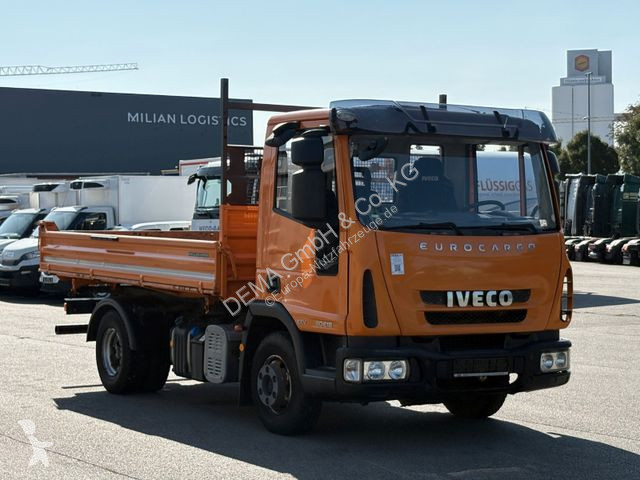 Véhicule utilitaire Iveco...