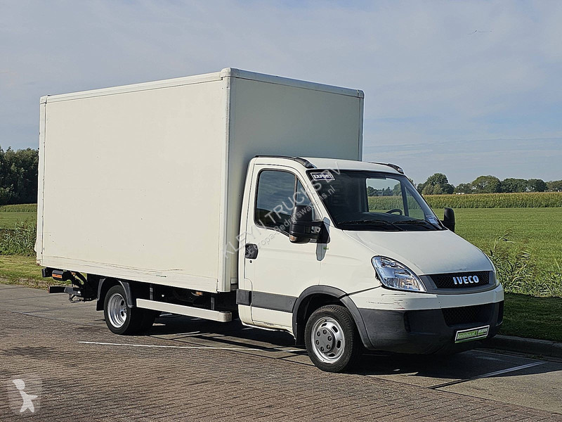Véhicule utilitaire Iveco 35C13 export EURO5