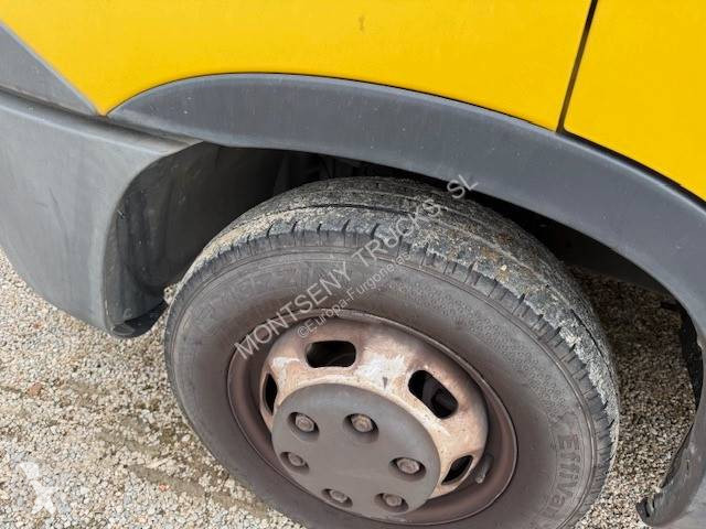 Furgoneta Iveco