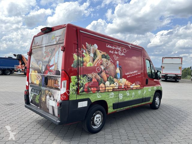 Nyttofordon Peugeot Verkaufsfahrzeug Foodtruck