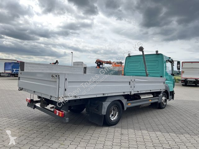 Autoutilitară Mercedes 823 4x2 AHK / Hebezug/...