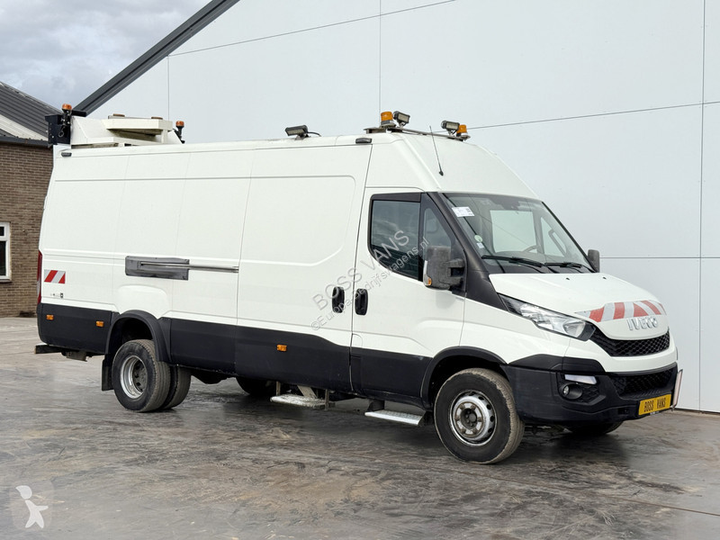 Véhicule utilitaire Iveco 70C17 3.0 **Engine...