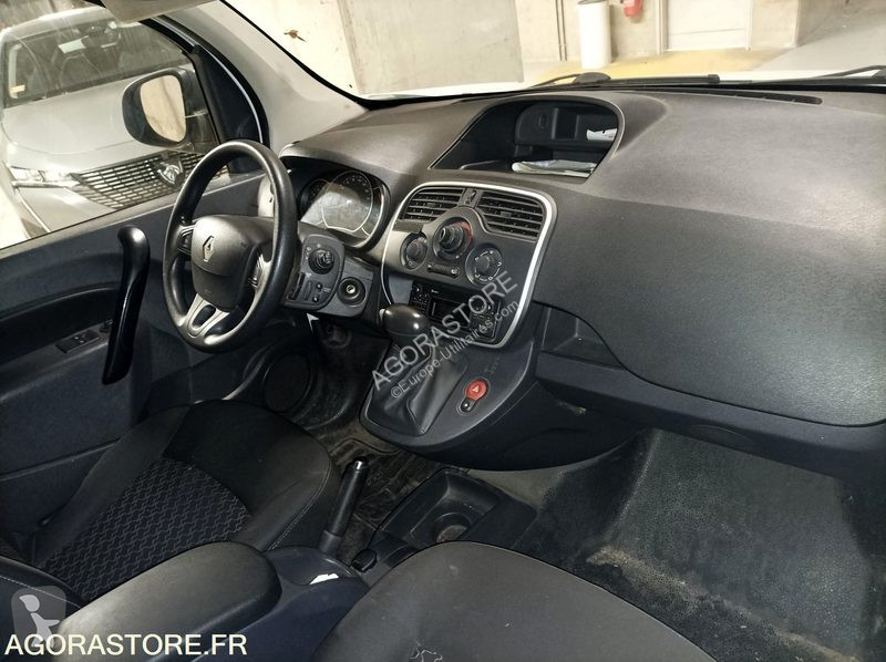 Véhicule utilitaire Renault KANGOO