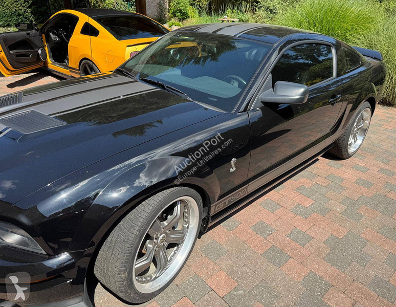 Autoutilitară Ford GT Roush Coupé