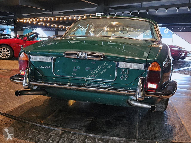 Véhicule utilitaire Jaguar (series II) 4.2...