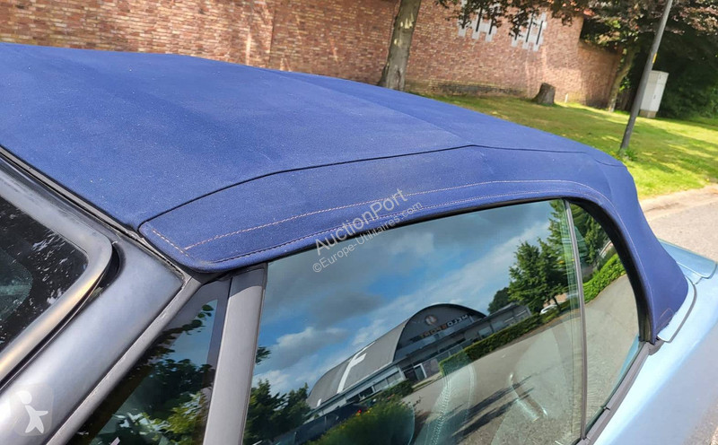 Véhicule utilitaire Peugeot Cabriolet 1.6...