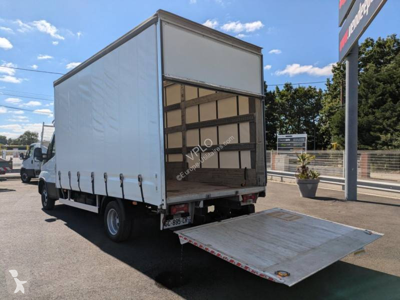 Furgoneta Iveco