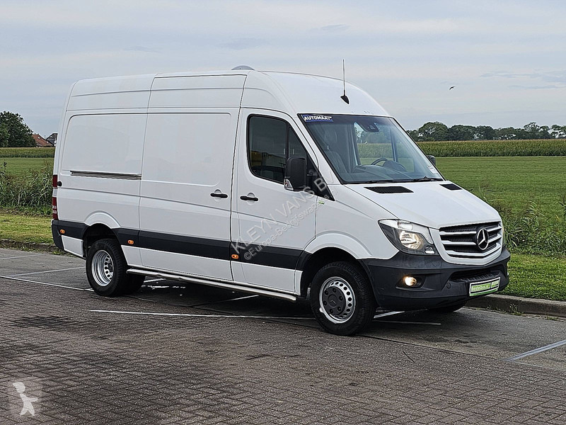 Autoutilitară Mercedes 516 ac automaat EURO6