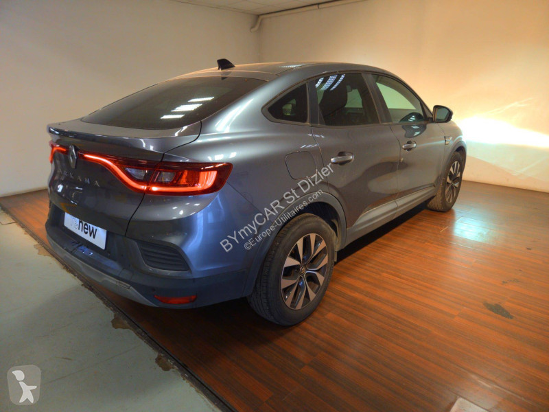 Autoutilitară Renault Arkana mild hybrid 140...