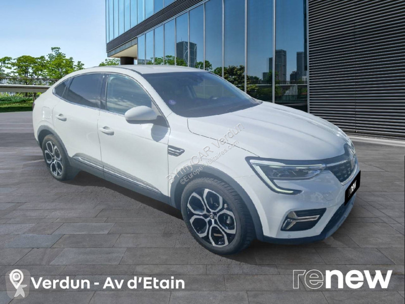 Véhicule utilitaire Renault Arkana E-Tech 145 -...