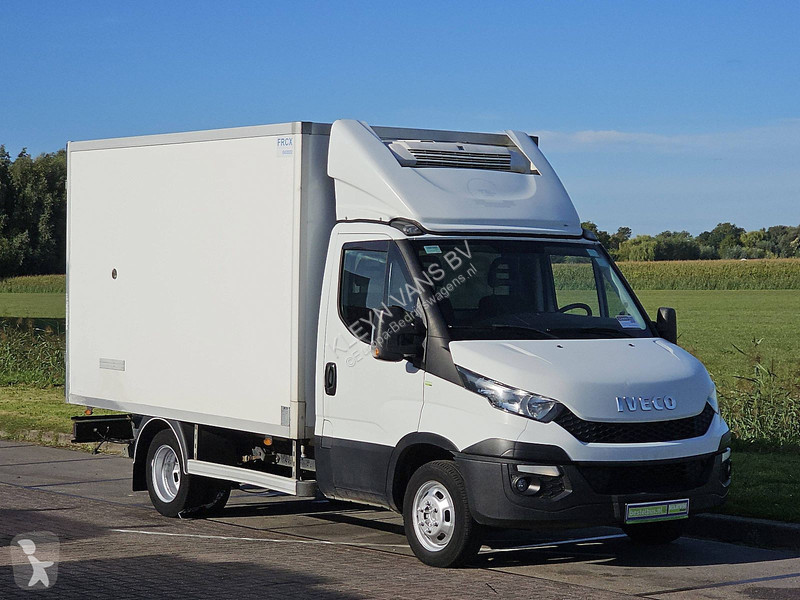 Autoutilitară Iveco 35 C 13 130 FRIGO