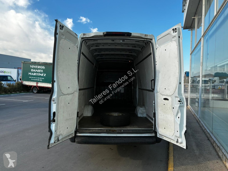Furgoneta Iveco  35S14 16m3
