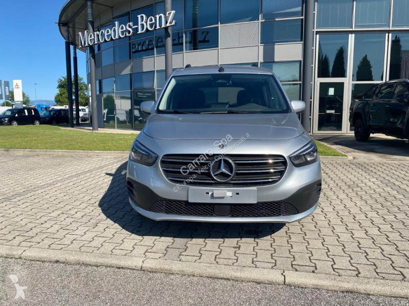 Véhicule utilitaire Mercedes Classe T