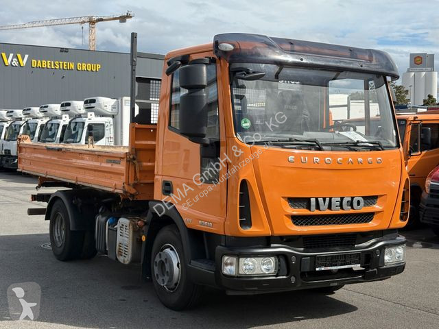 Véhicule utilitaire Iveco...