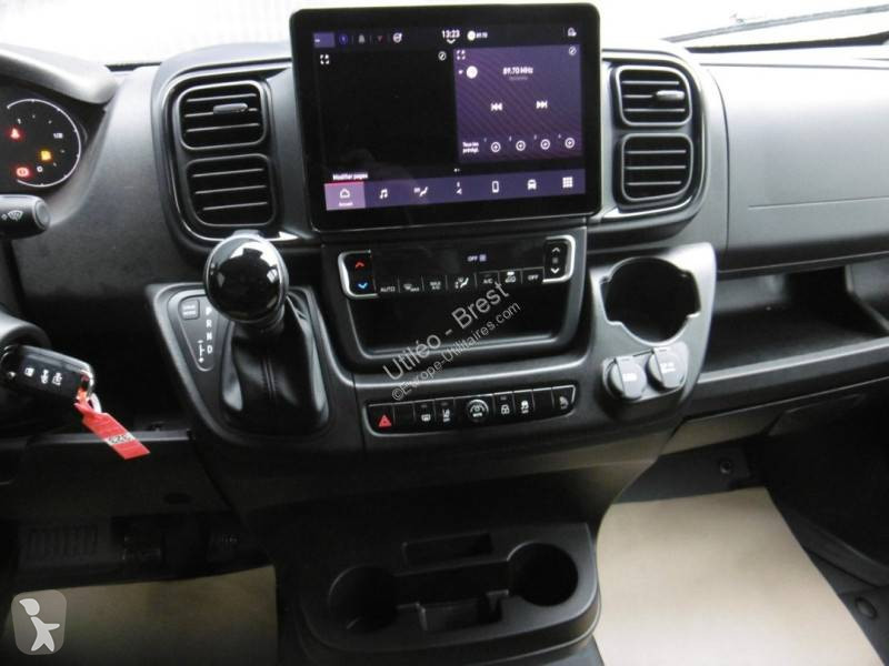 Véhicule utilitaire Opel
