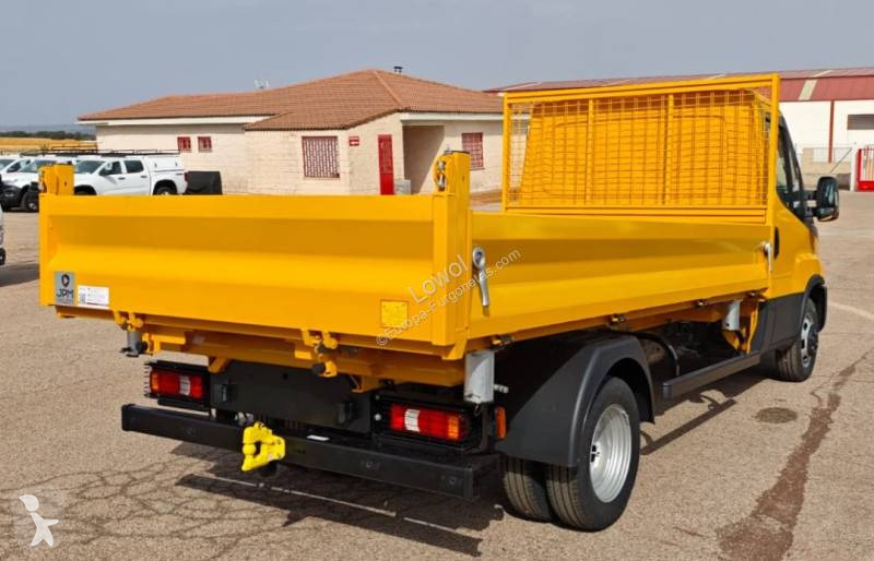 Furgoneta Iveco
