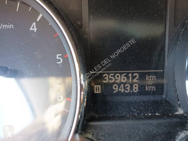 Furgoneta Nissan