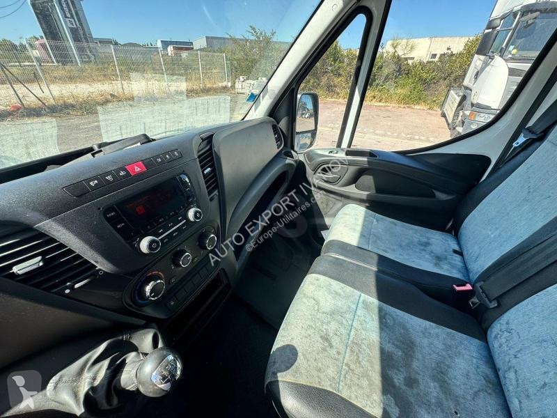 Veicolo commerciale Iveco  35C14 CAISSE HAYON
