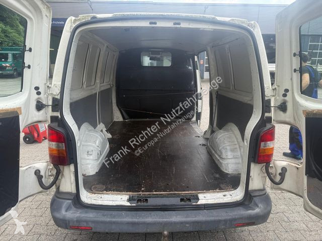 Véhicule utilitaire Volkswagen T5,348 Tkm, gute...