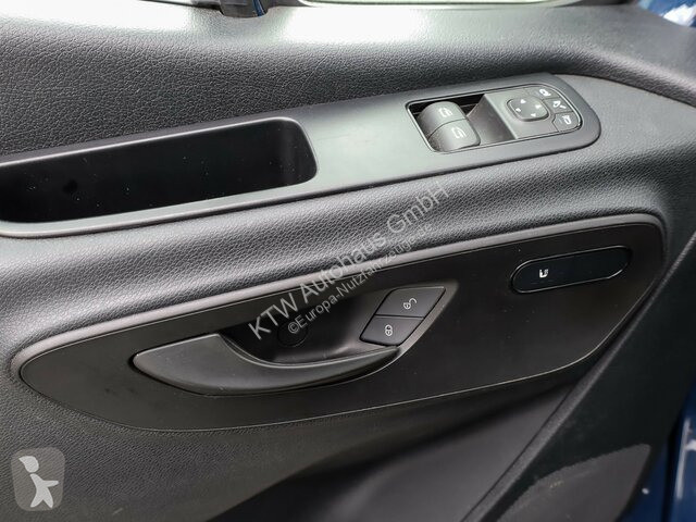Autoutilitară Mercedes 315 CDI Maxi Kombi...