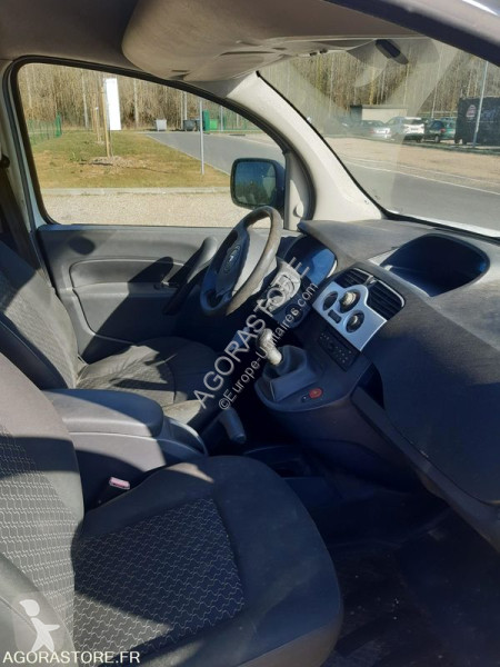 Véhicule utilitaire Renault KANGOO