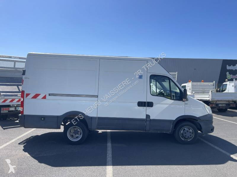 Furgoneta Iveco