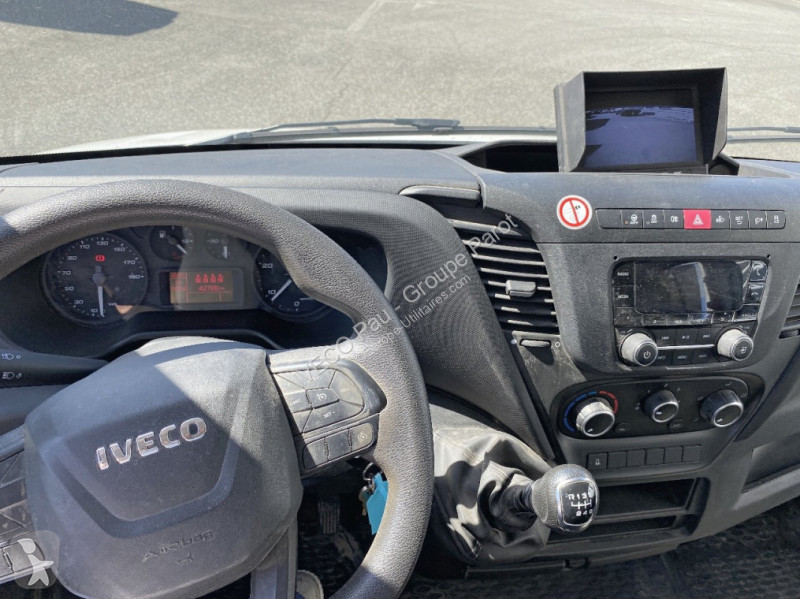 Furgoneta Iveco 35C16H D empattement 4100 Tor