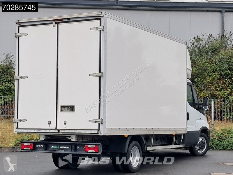 Nyttofordon Iveco 35C16 3.0L 160PS Koffer...