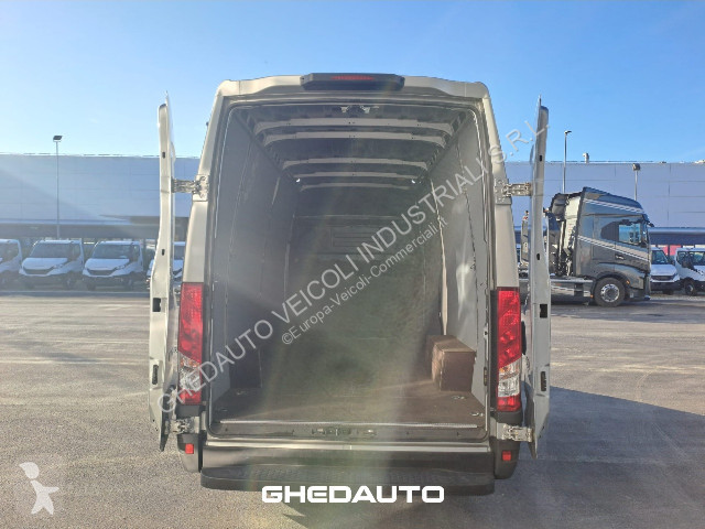 Iveco IVECO DAILY 35S14 V van