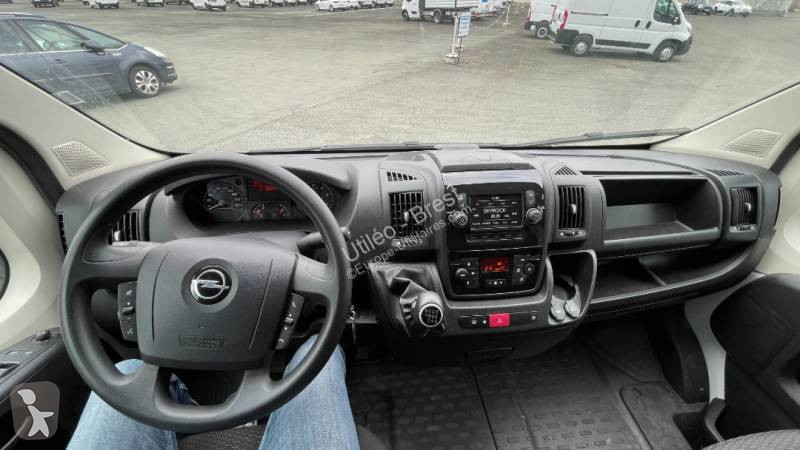 Samochód dostawczy Opel