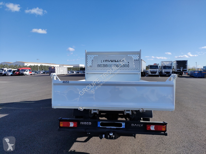 Véhicule utilitaire Iveco RJ COFFRES 160 CV 3,5 T