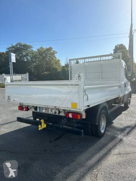 عربة نفعية Iveco