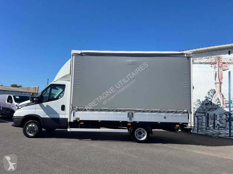 Samochód dostawczy Iveco 4100 3.0 HI-MATIC...