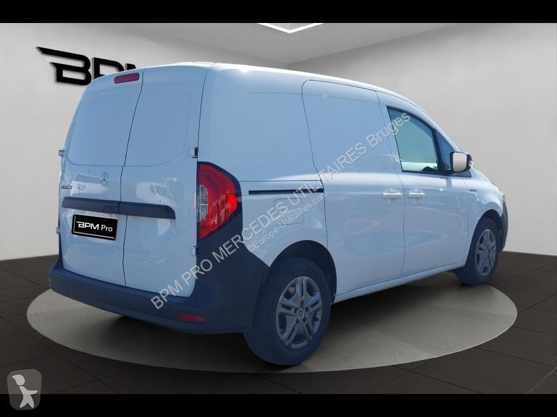 Furgoneta Mercedes e Long Pro