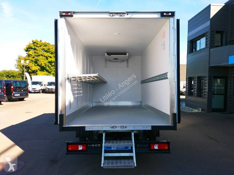 Samochód dostawczy Iveco