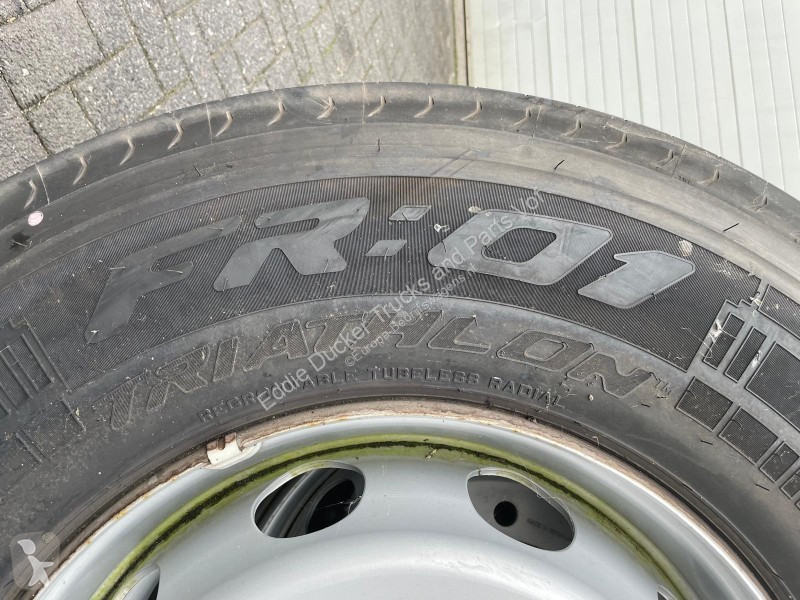 PIRELLI 315/80R22.5 FR:01 TRIATHLON MET VELG...