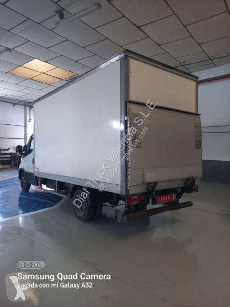 Furgoneta Iveco