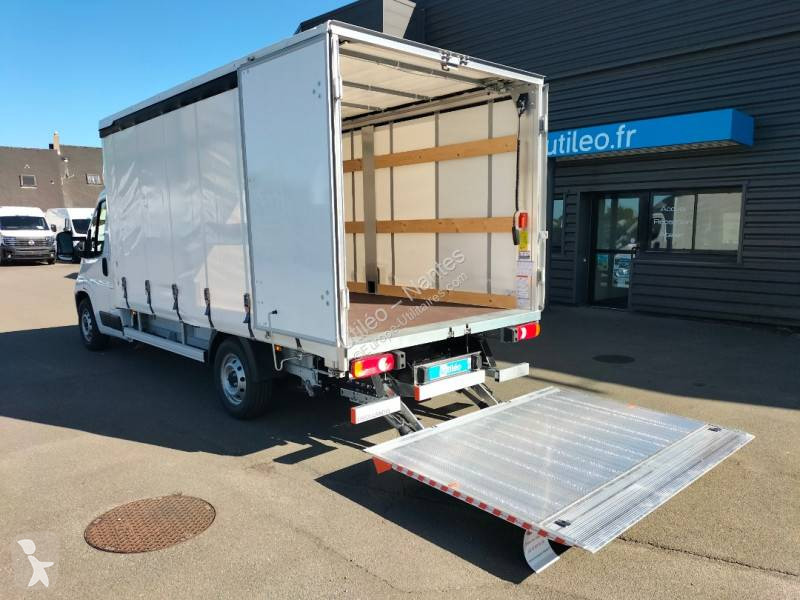 Véhicule utilitaire Fiat